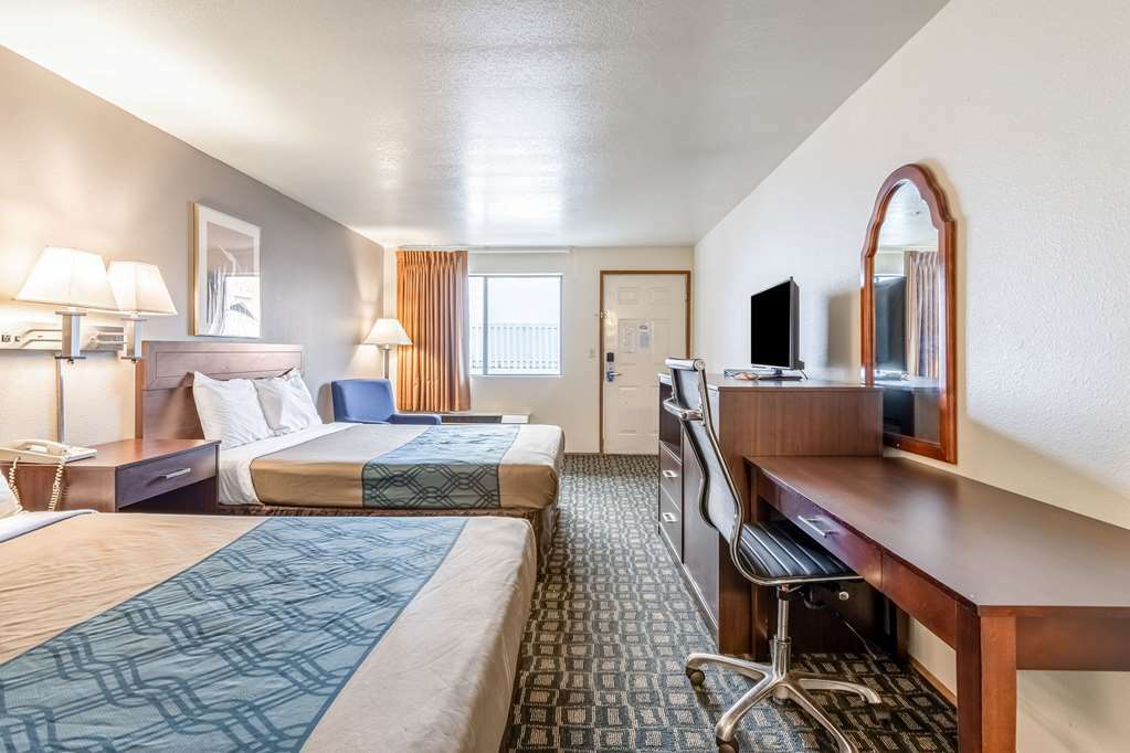 Oyo Woodland Hotel And Suites חדר תמונה